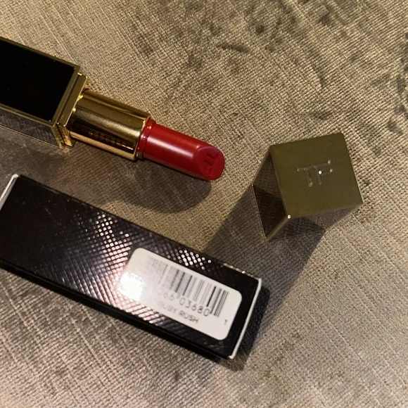 TOM FORD ruby rush 07 - Picture 4 of 5